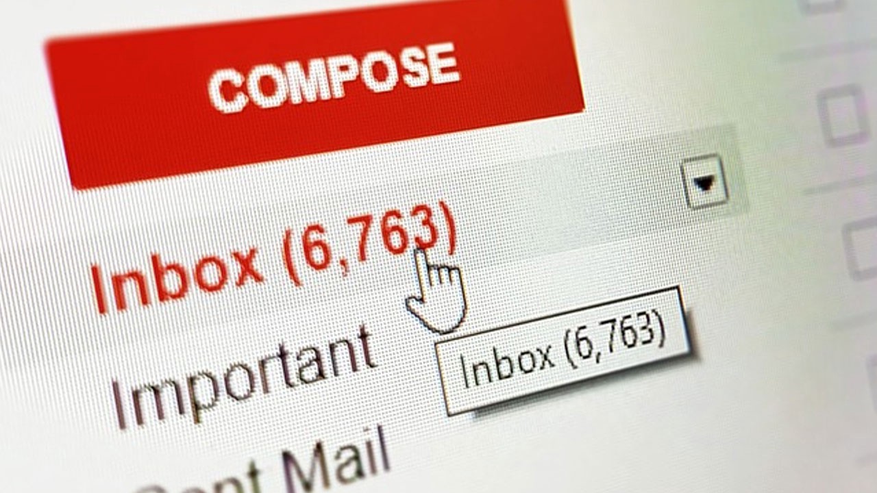 Gmail, zaman planlı e-posta özelliği getiriyor!