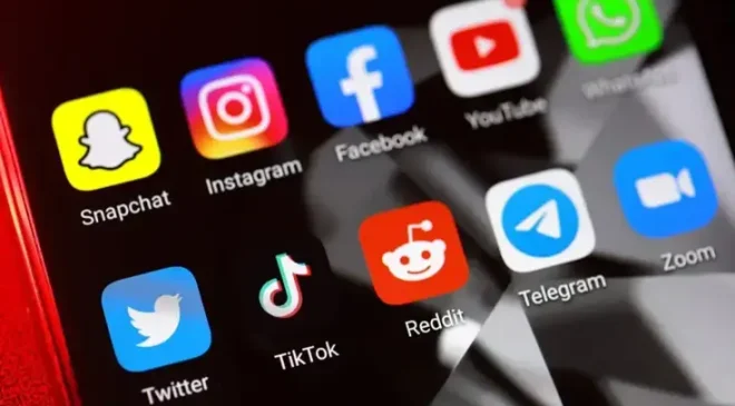 Çocuklara dijital kalkan! 6 sosyal medya platformuna inceleme